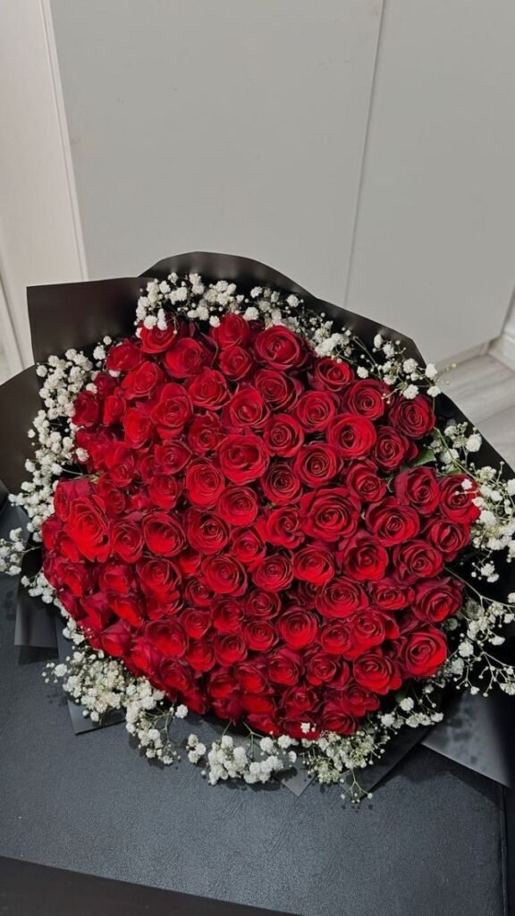 Pink Roses – Emile's Flower Boutique Shop