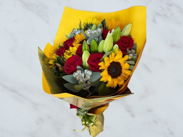 Red Roses and Sunflower